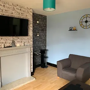 Ovington Grove 1 Free Parking Fully Equipped Kitchen 3 Bedrooms Netflix , Newcastle upon Tyne United Kingdom